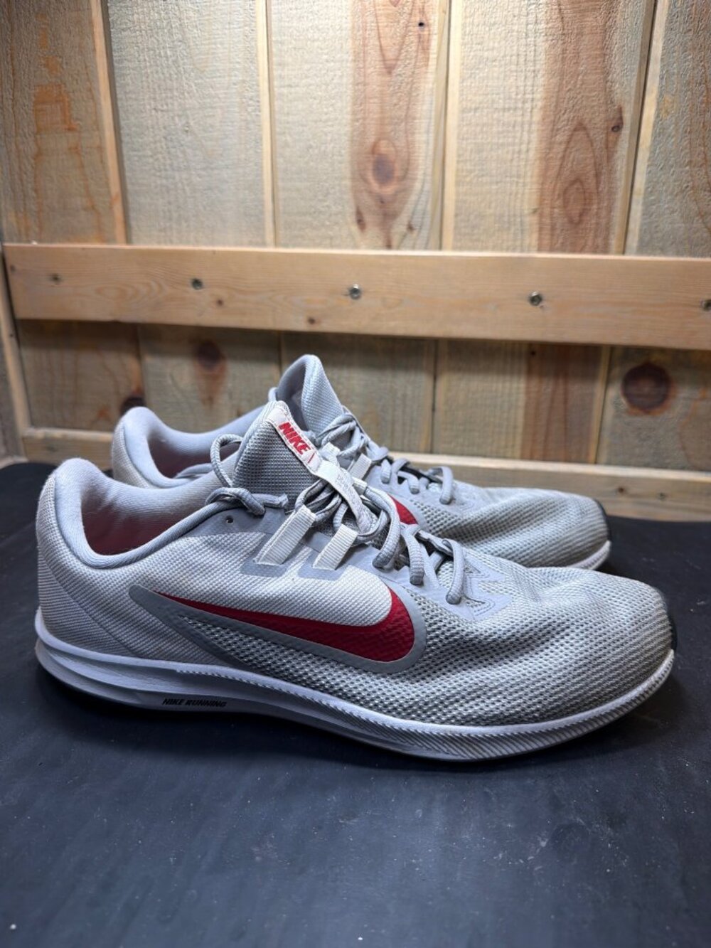 Nike Downshifter 9 AR4946-006 Men's US10.5 UK9.5 EU44.5 Gray Red Mesh Sneakers